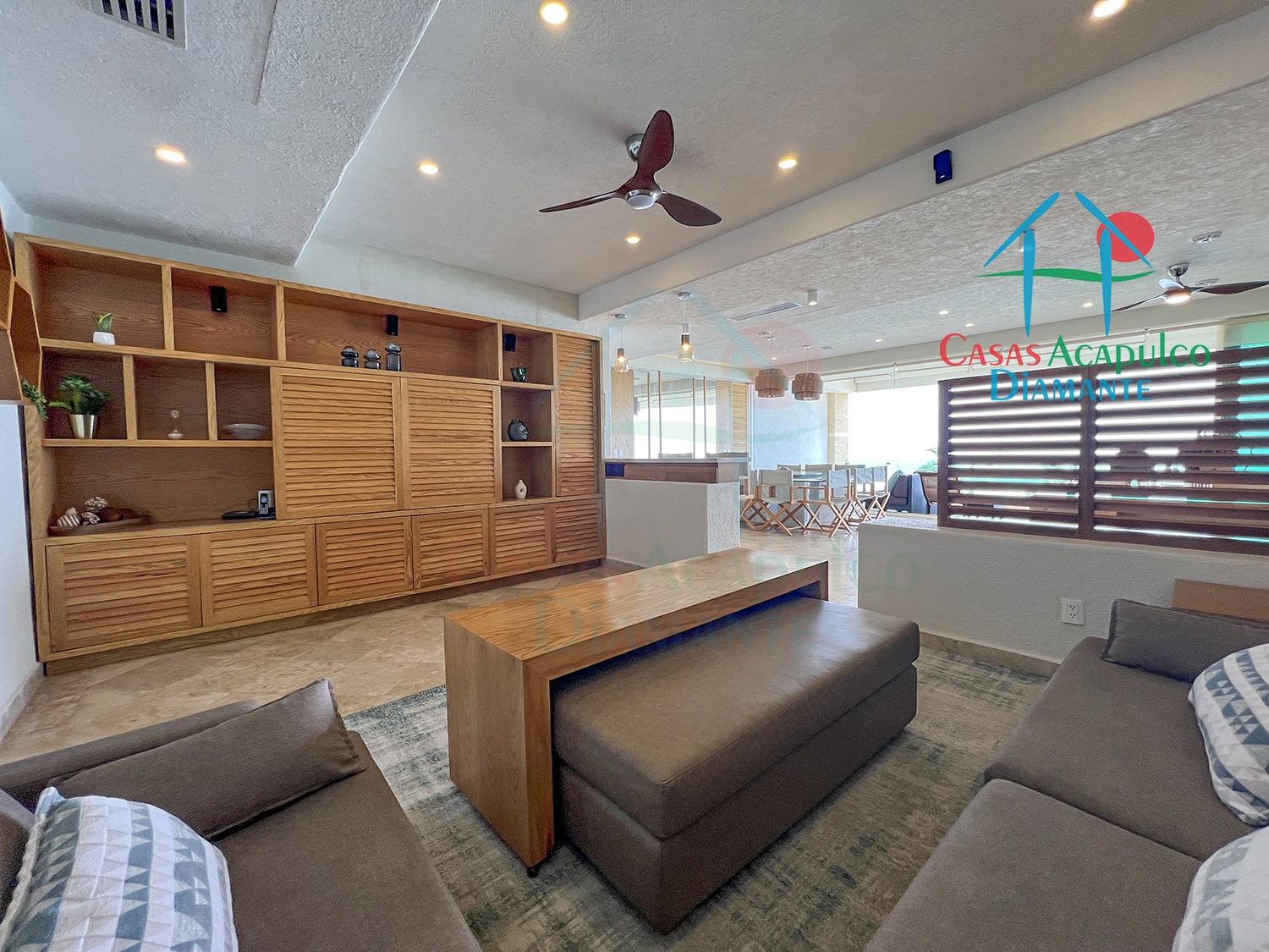 Dos Soles T3 402 - Sala de televisión 5